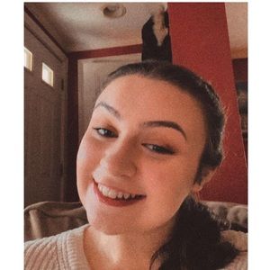 Meet your Posher, Kelsey